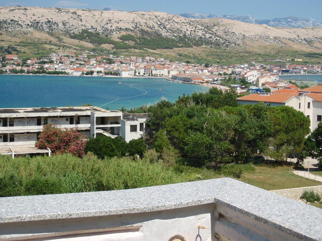 Apartments Ariana Pag Town Exteriér fotografie