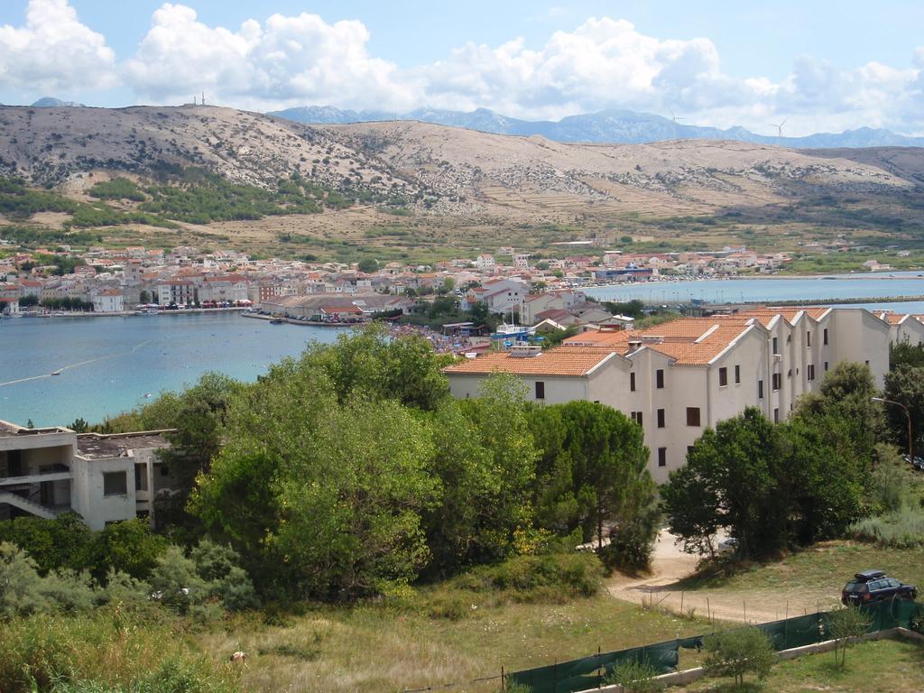 Apartments Ariana Pag Town Exteriér fotografie